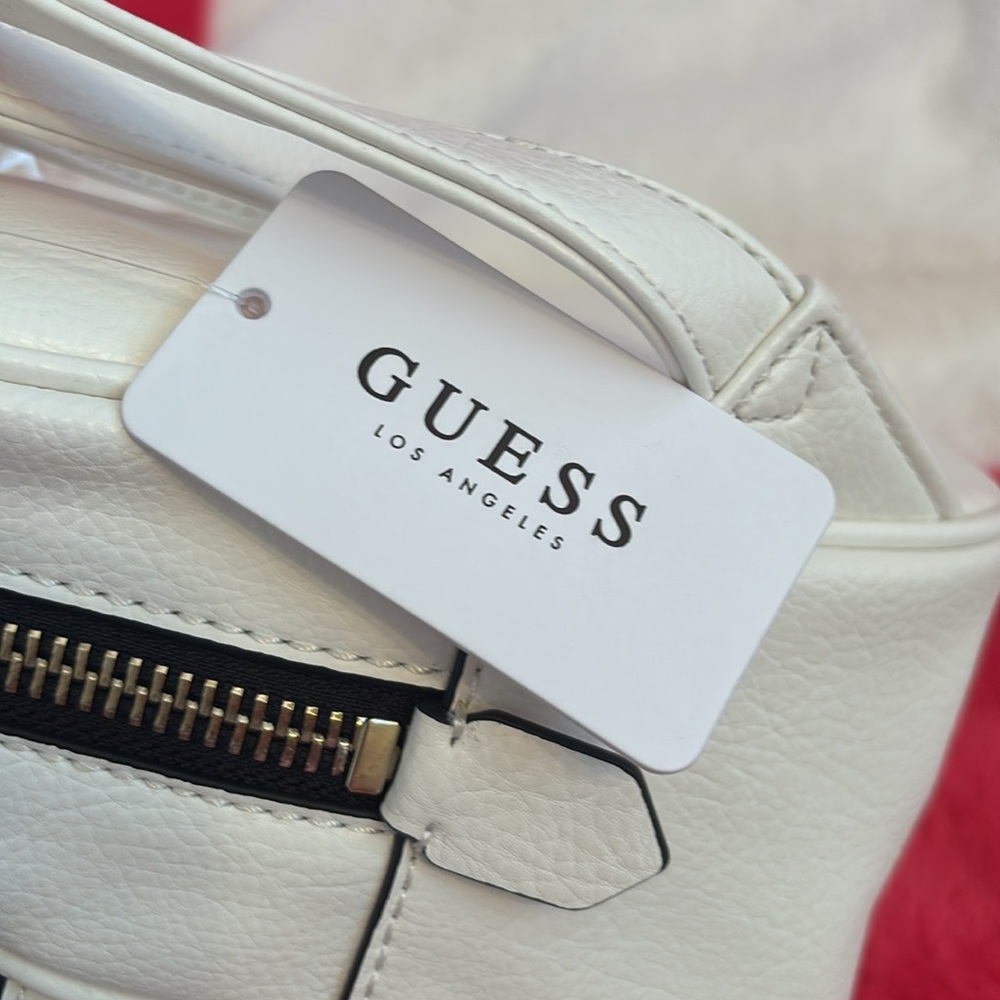 GUESS Mini Backpack NWT - Picture 12 of 13